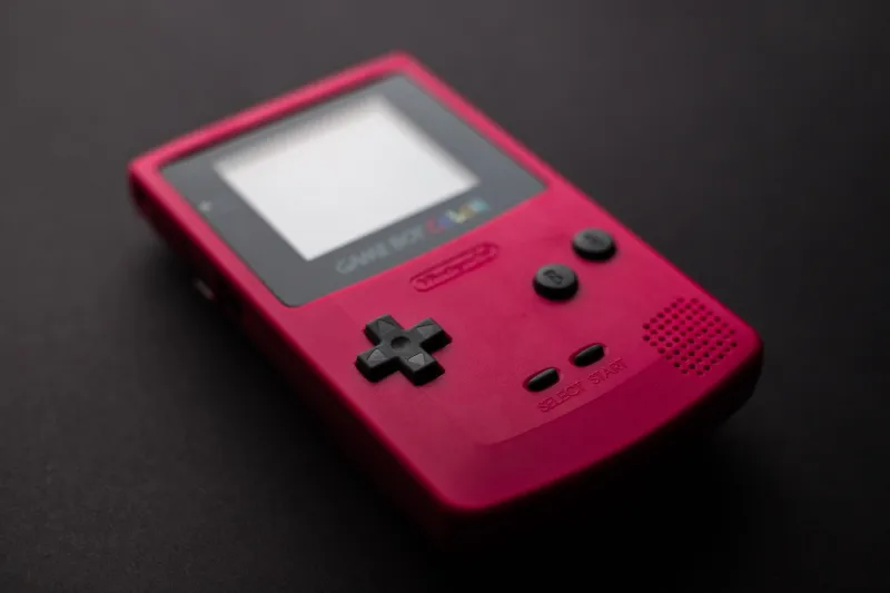 Before amiibo, There Was a Card: How the e-Reader Quietly Rewrote the Rules of Gaming Hardware